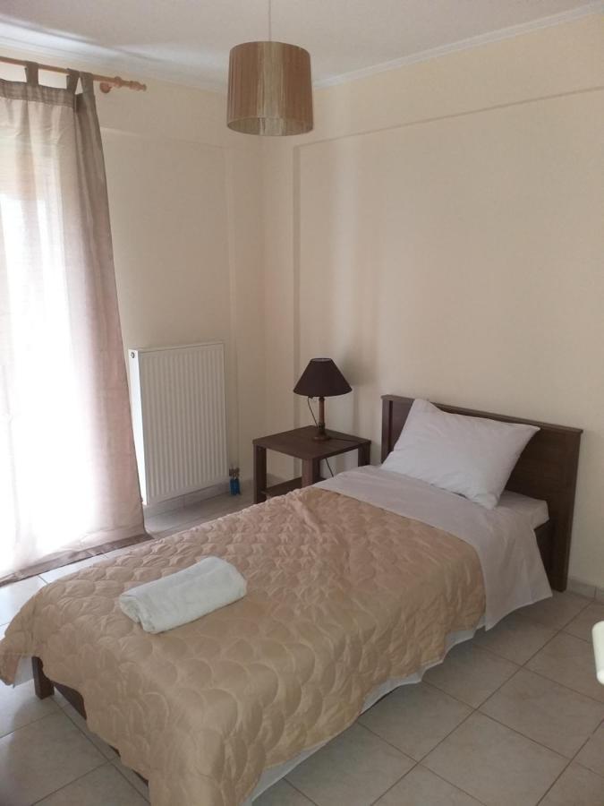 Ostria Seaside Apartments Patras Dış mekan fotoğraf