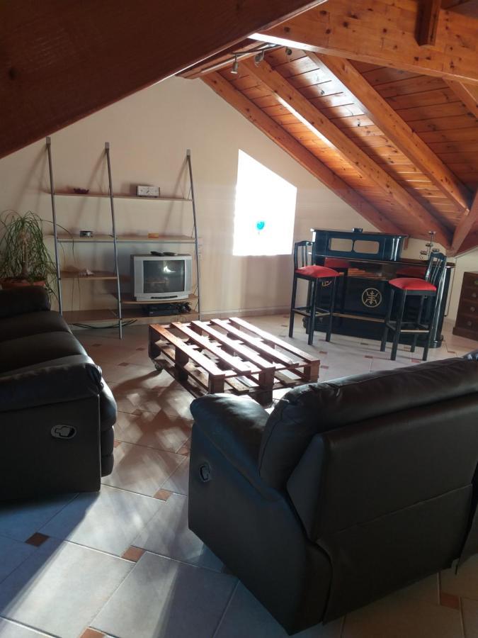Ostria Seaside Apartments Patras Dış mekan fotoğraf