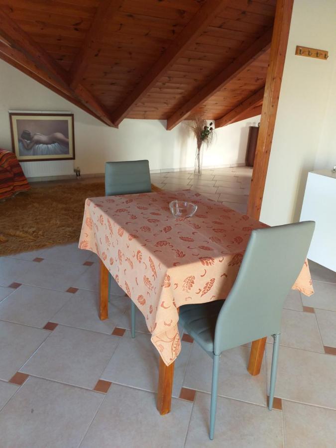 Ostria Seaside Apartments Patras Dış mekan fotoğraf