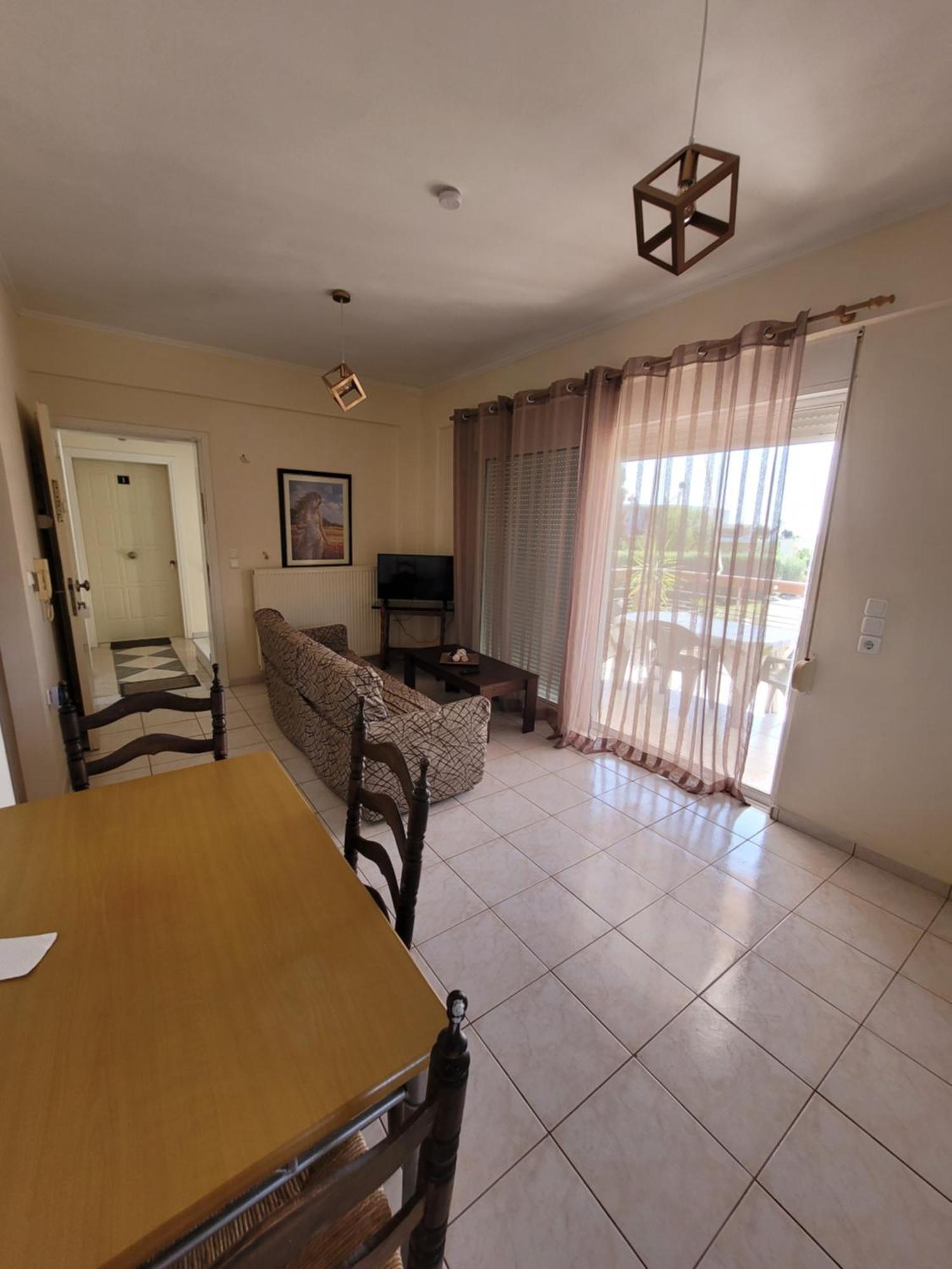 Ostria Seaside Apartments Patras Dış mekan fotoğraf