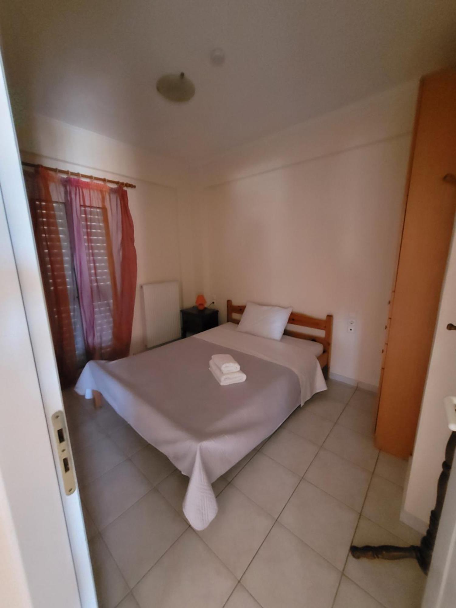 Ostria Seaside Apartments Patras Dış mekan fotoğraf